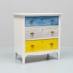 1024 5262 CHEST OF DRAWERS